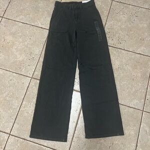 AE High-Rise Baggy Jeans